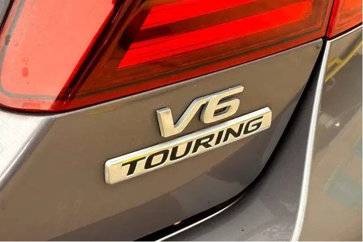 $19977 : Honda Accord 2016 Touring 4d image 8