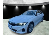 $29985 : BMW 3 Series 2023 AWD 330i x thumbnail