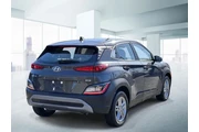 $17999 : Hyundai KONA 2023 AWD SE 4dr thumbnail