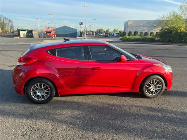 $7850 : 2014 Veloster image 6