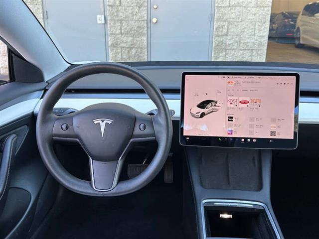 $25000 : 2021 Model 3 Standard Range P image 8