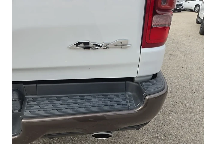 $38983 : Ram 1500 2020 4x4 Laramie Lo image 9