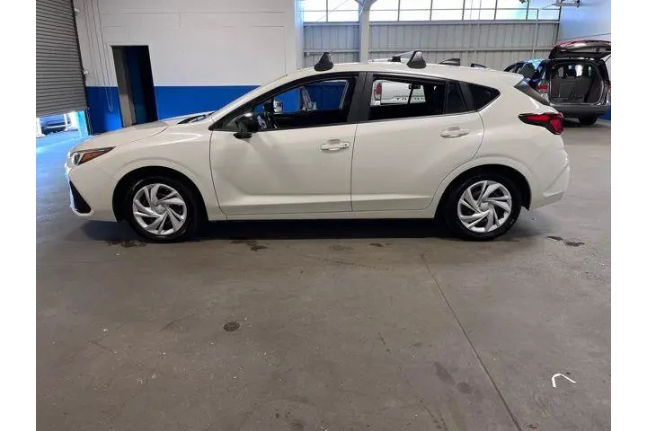 $23920 : Subaru Impreza 2025 AWD Base image 6