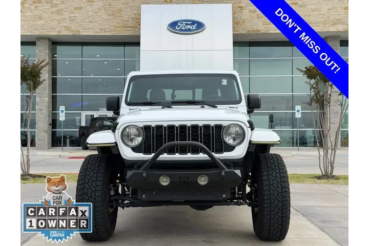 $37495 : Jeep Gladiator 2024 4x4 Will image 2