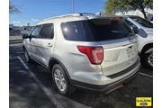 $15378 : Ford Explorer 2019 XLT 4dr S thumbnail