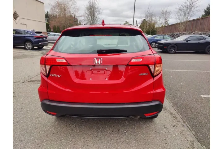 $13900 : 2018 HR-V LX image 5