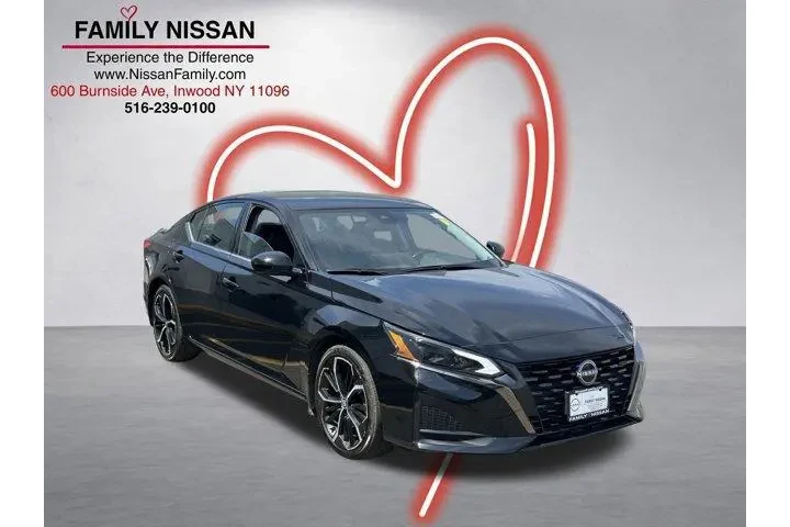 $14852 : Nissan Altima 2024 2.5 SR 4d image 1