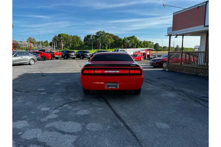 $22650 : 2013 Challenger SRT8 Core image 4