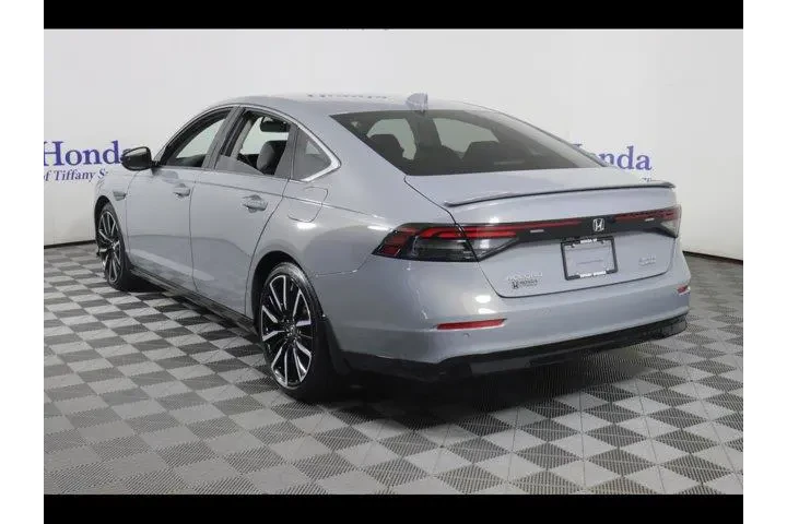 $33875 : Honda Accord Hybrid 2023 Tou image 5