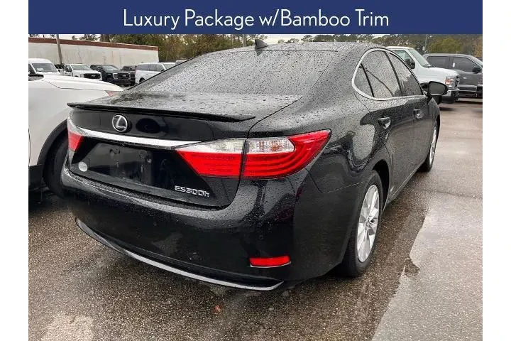 $16001 : Lexus ES 300h 2015 4dr Sedan image 5