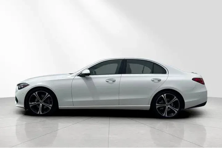 $38317 : Mercedes-Benz C-Class 2025 C image 7