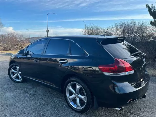 $12991 : 2014 Venza XLE image 5