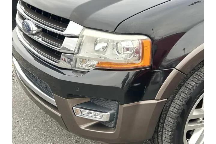 $17097 : Ford Expedition 2015 4x2 Kin image 8