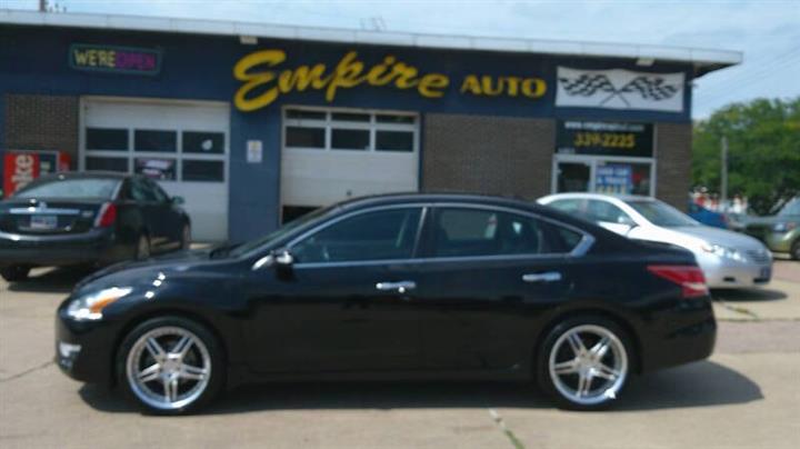 $11999 : 2013 Altima 3.5 SL image 1