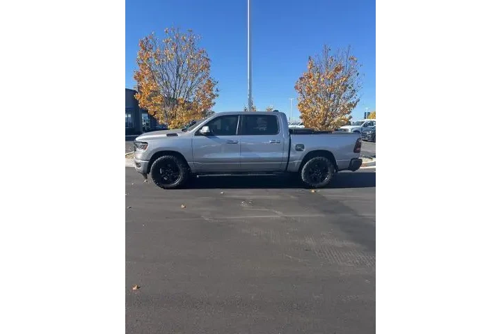 $28129 : Ram 1500 2020 4x4 Big Horn 4 image 3