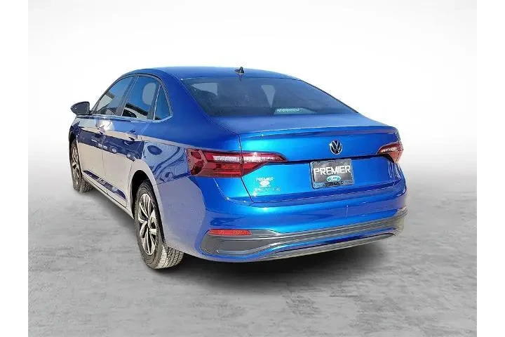 $16399 : Volkswagen Jetta 2023 S 4dr image 8