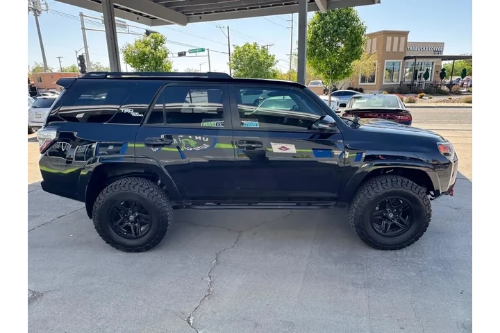 2021 4Runner TRD Off-road Pre image 4