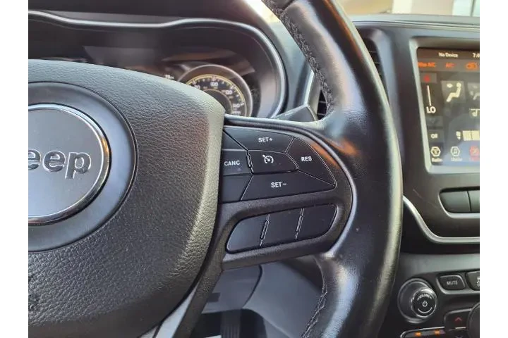 $21200 : Jeep Cherokee 2020 4x4 Trail image 8