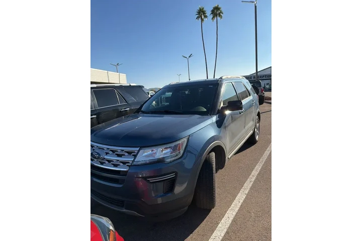 $18861 : Ford Explorer 2018 XLT 4dr S image 4