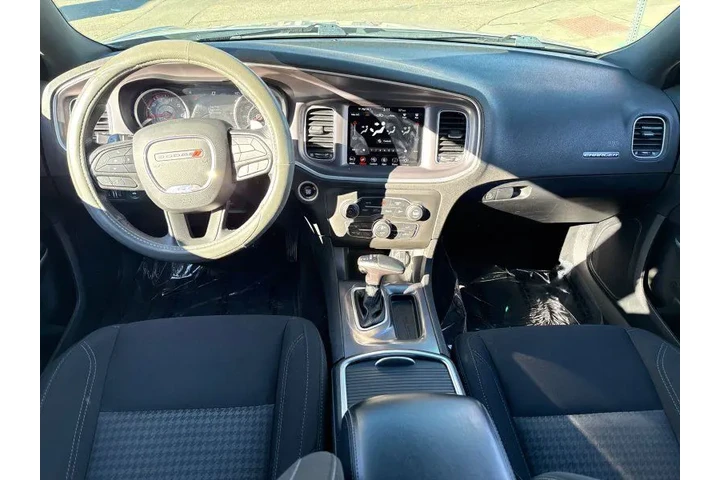 $15999 : 2021 Charger SXT AWD image 6
