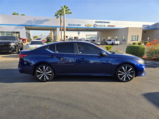 $21999 : Pre-Owned 2022 Altima 2.5 SR image 6