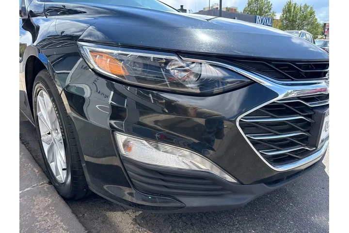 $15995 : 2023 Malibu FWD 1LT image 8