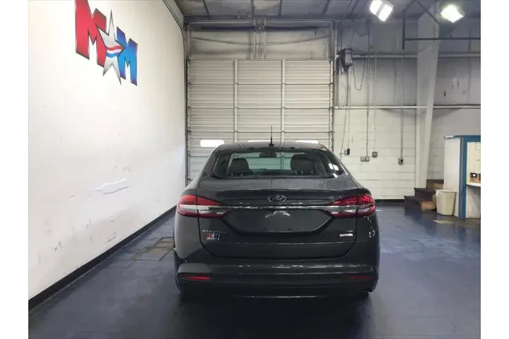 $18989 : Ford Fusion 2018 SE 4dr Seda image 3