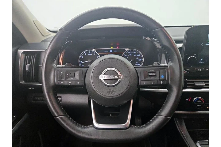 $35998 : Nissan Pathfinder 2024 SL 4d image 10