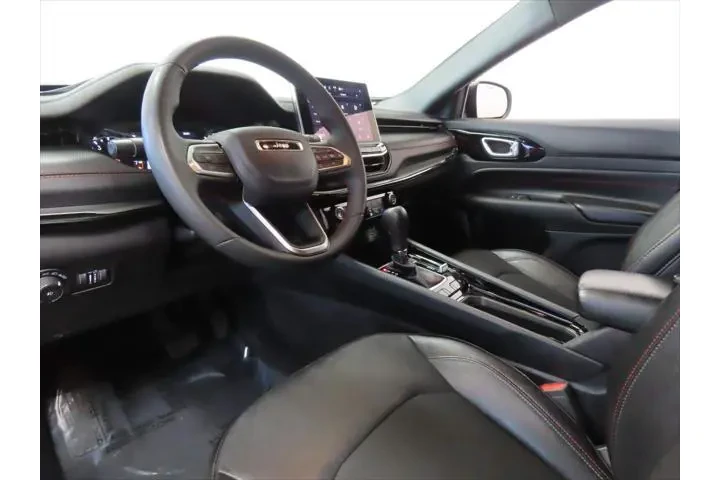 $22421 : Jeep Compass 2024 4x4 Trailh image 8