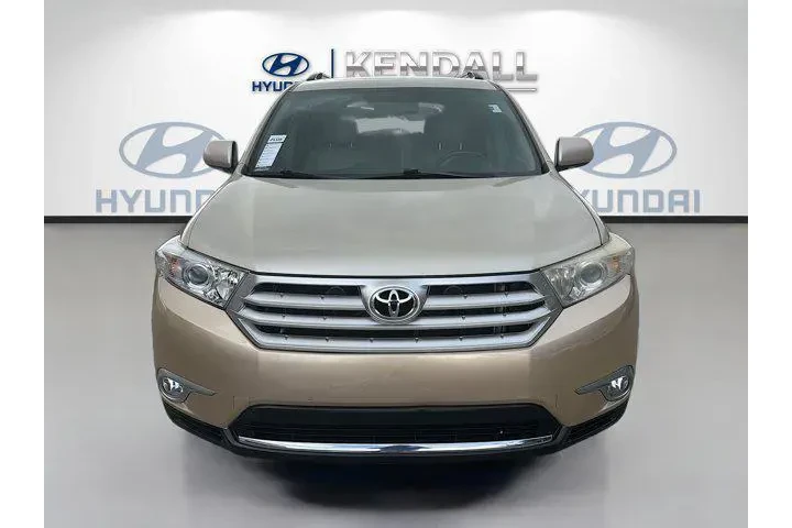 $11720 : Toyota Highlander 2013 AWD L image 2