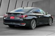 $35500 : Lexus ES 300h 2023 4dr Sedan thumbnail
