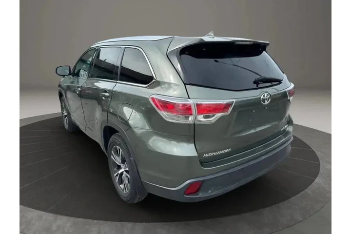 $18500 : 2016 Highlander XLE image 5