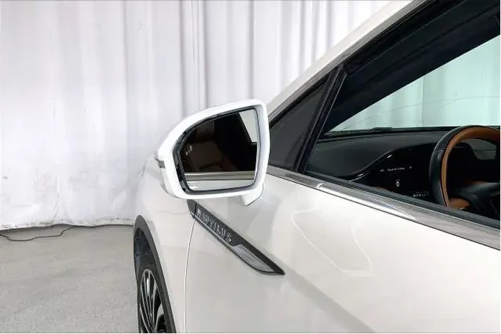 $37991 : Lincoln Nautilus 2022 AWD Bl image 10