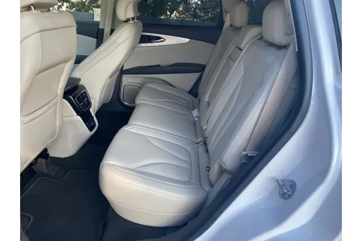 $18980 : Lincoln Nautilus 2019 4dr SU image 10