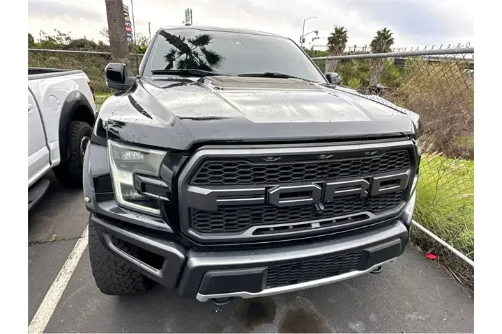 $40000 : Ford F-150 2017 4x4 Raptor 4 image 2
