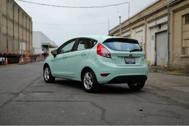 $11988 : 2017 Fiesta SE image 8