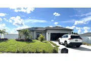 $2800 : Renta de Hermosa Casa Nueva thumbnail