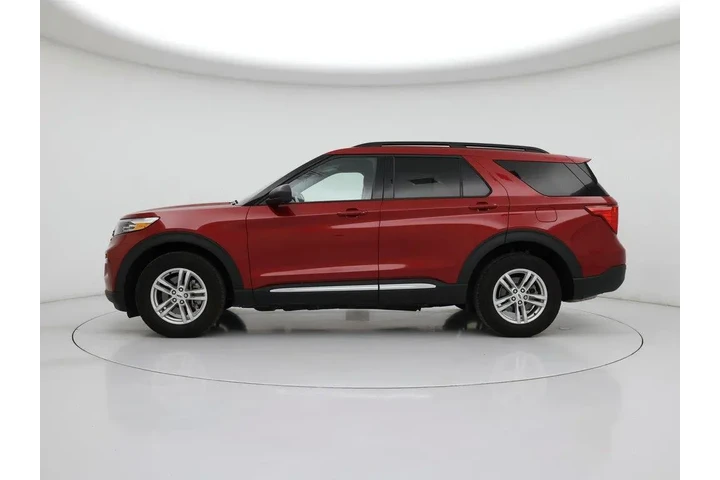 $33998 : Ford Explorer 2023 AWD XLT 4 image 3