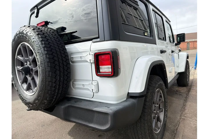 $25995 : 2021 Wrangler Unlimited 80th image 10