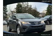 2015 RAV4 LE en Arlington VA