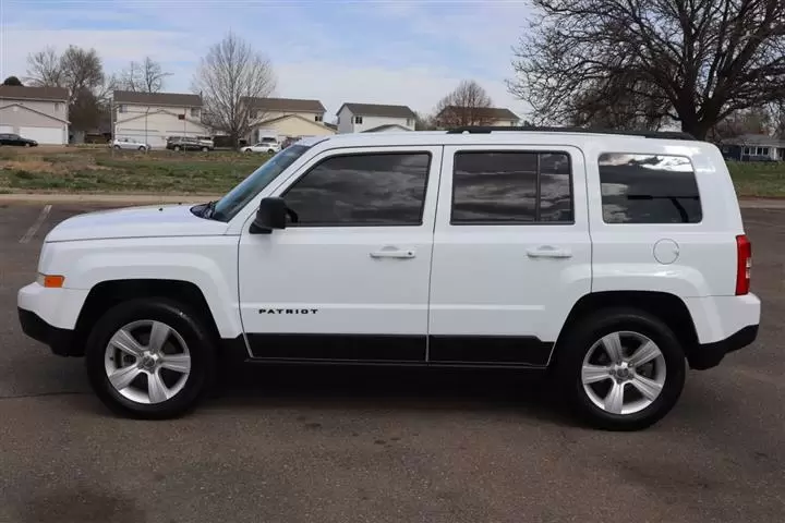 $5000 : 2015 Jeep Patriot Sport 4x4 image 2