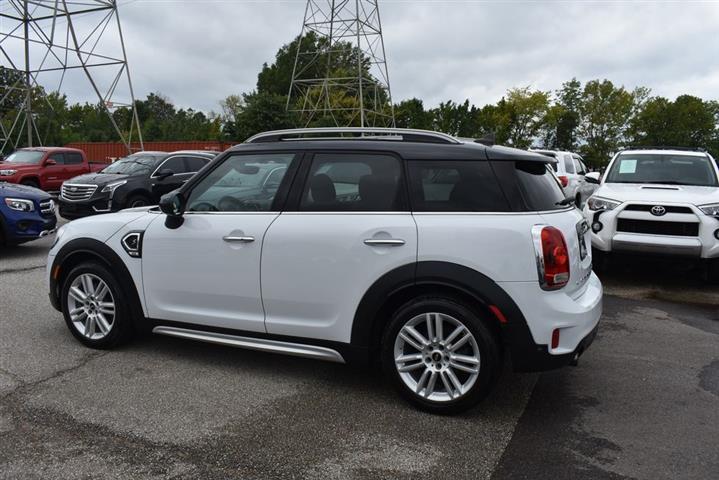 2017 Countryman Cooper S image 10