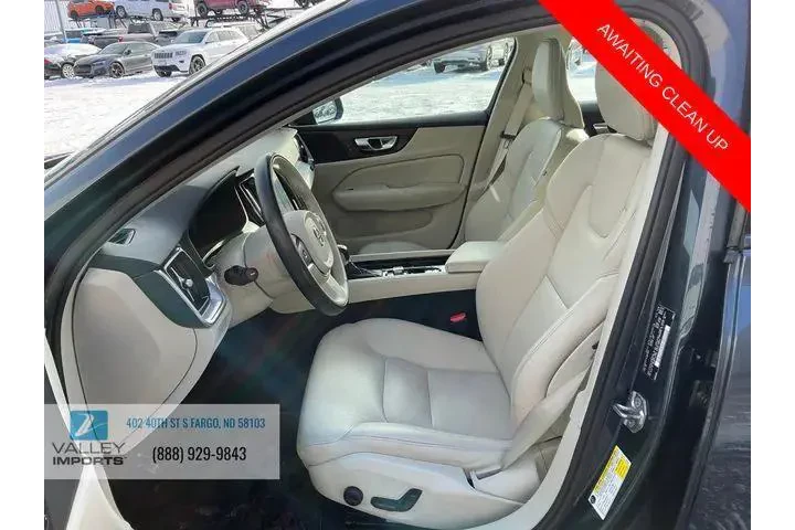 $18150 : Volvo S60 2020 AWD T6 Moment image 7