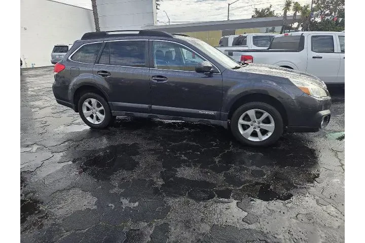 $10950 : Subaru Outback 2013 AWD 2.5i image 10