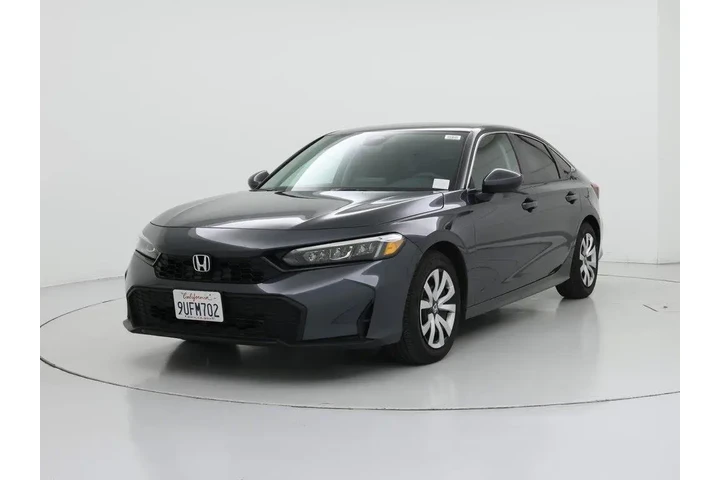 $26998 : Honda Civic 2025 LX 4dr Seda image 4