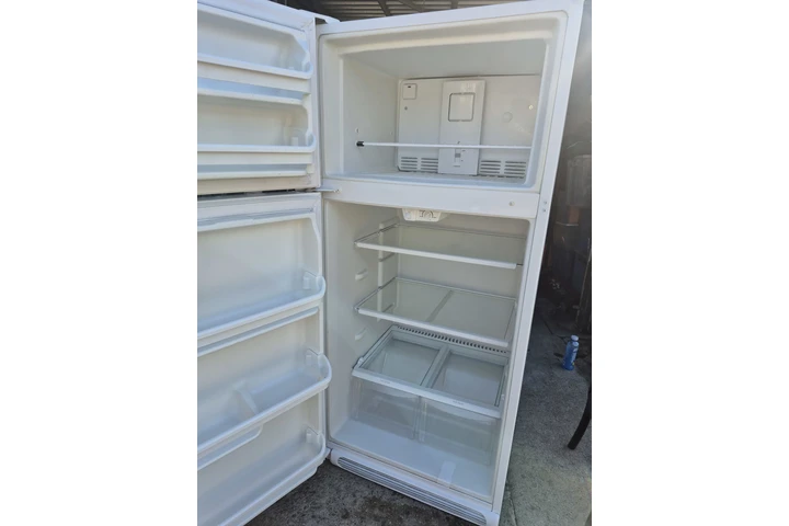 $210 : Refrigerador $210 image 5
