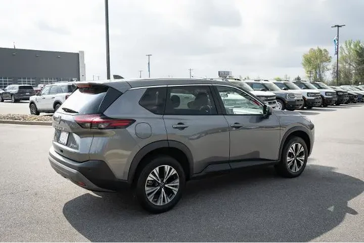 $25999 : Nissan Rogue 2023 AWD SV 4dr image 10