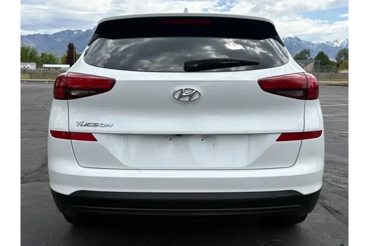 $10900 : 2019 Tucson SE image 9