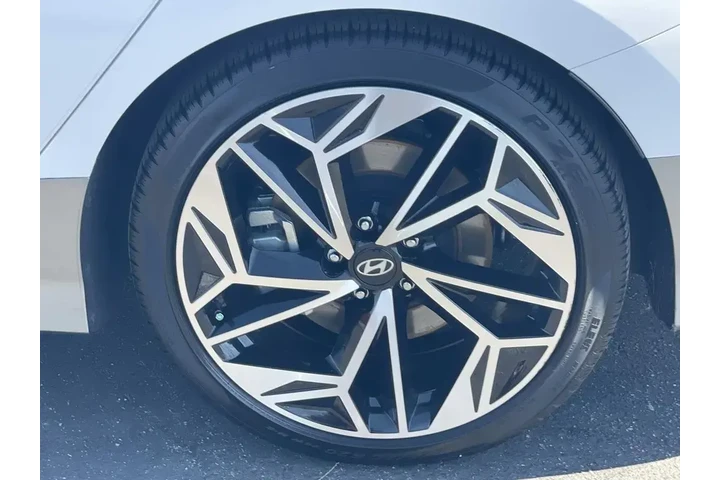 $30588 : Hyundai IONIQ 6 2025 SEL 4dr image 6