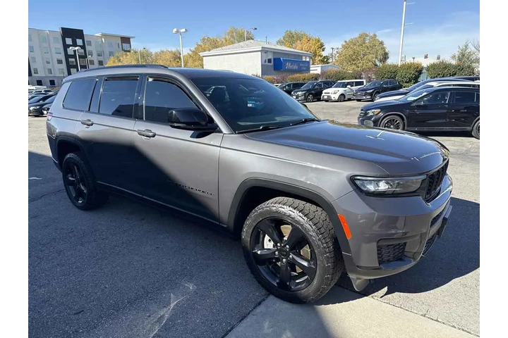 $29910 : 2021 Grand Cherokee L Altitude image 5